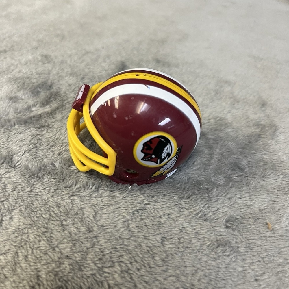 Washington Redskins Commanders MIGHTY RACERS MINI Football HELMET Cake Topper - Picture 3 of 4